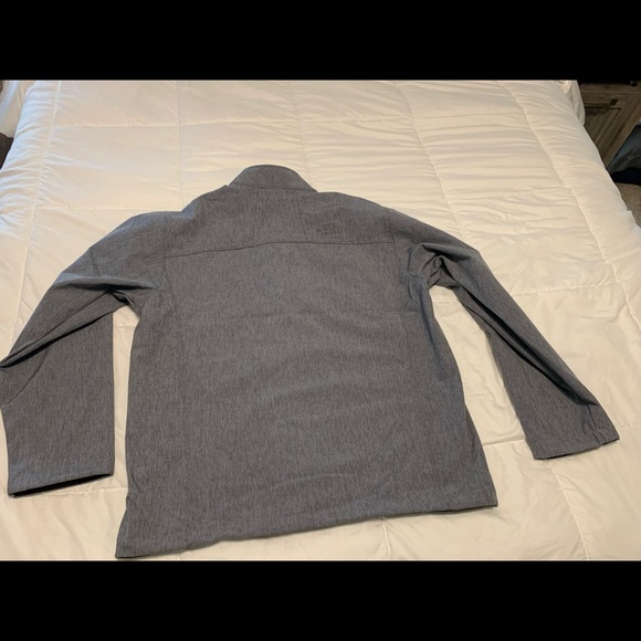 NWT MENS NORTH FACE JACKET - Picture 8 of 9